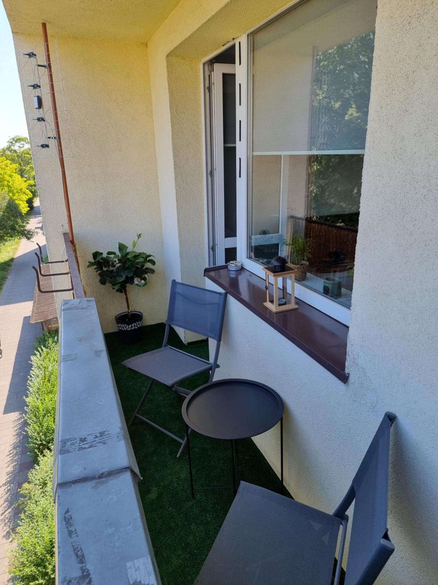 Apartament Dwupokojowy Z Balkonem Svinoústí Exteriér fotografie